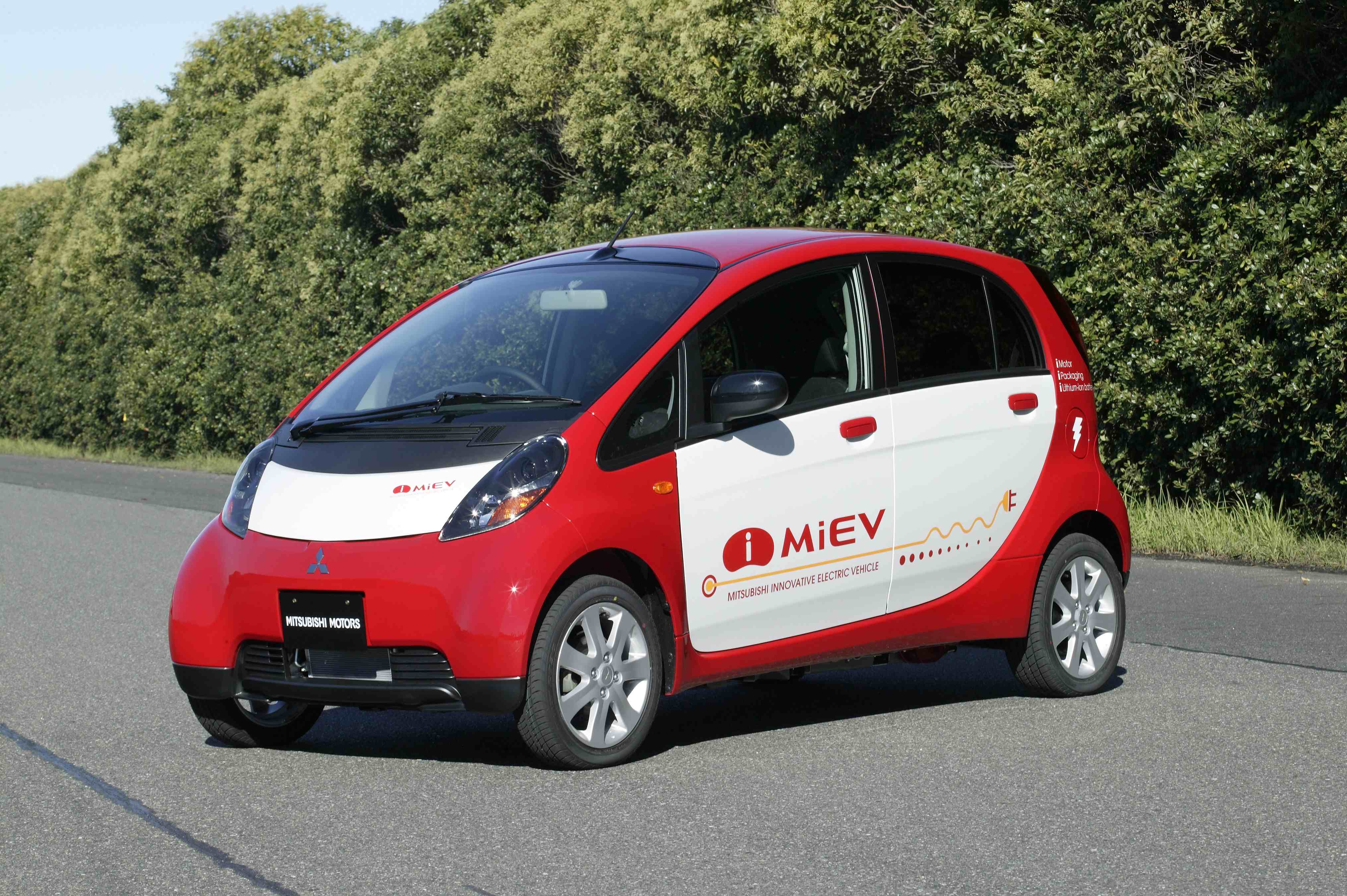 Mit dem i-MiEV eine kostenlose Probefahrt unternehmen ist jetzt möglich. Elektroauto elektromobil imiev- Norwegen zukunft Mitsubishi carsharing