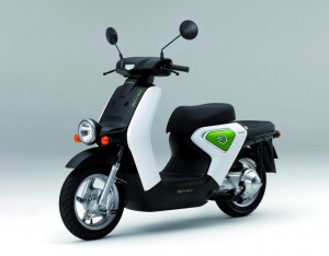 Elektromobil Elektroroller EV-Neo von Honda