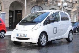 Elektroauto Peugeot i0n überzeugt im EuroNCAP-Crashtest Elektromobil