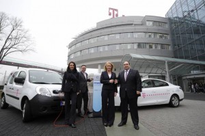 Telekom testet Elektroautos von Renault Fluence ZE und Kangoo ZE Elektromobil Telekom testet Elektroautos von Renault Fluence ZE und Kangoo ZE Elektromobil