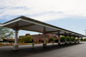 Generel Electric und Nissan bauen Solarcarports für Elektroautos Generel Electric und Nissan bauen Solarcarports für Elektroautos