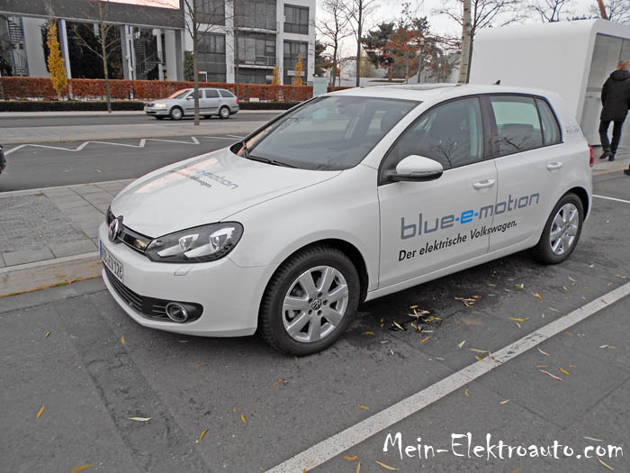 Elektroauto Golf Blue-e-Motion startet internationale Roadshow