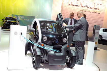Renault präsentierte seine Elektroautos auf der AMI - Renault Twizy