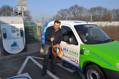BEA-tricks fährt erneut 1000km mit einem Elektroauto ohne Ladepause - Mit Video
