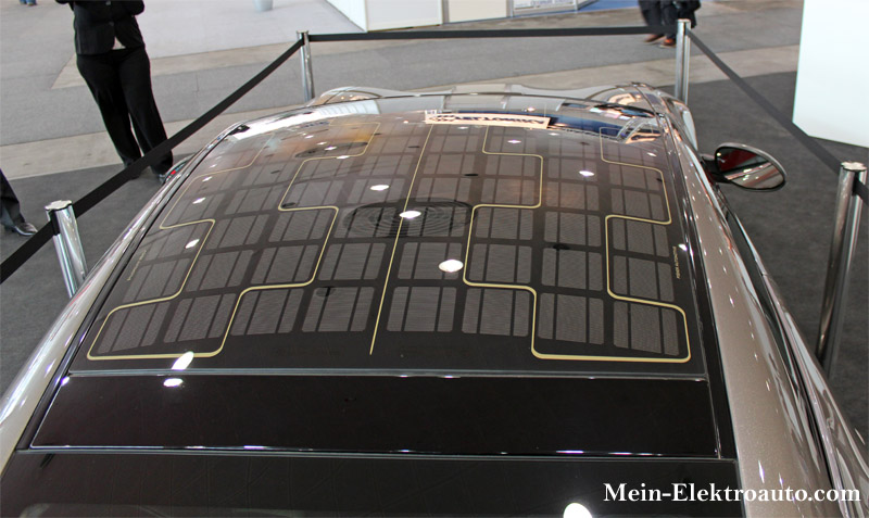 Solarzellen 2 - Elektroauto Fisker Karma auf der Cebit Hannover 2013