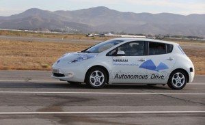 Symbolbild. Nissan Autonomous Drive - das Roboterauto von Nissan. Hierbei handelt es sich um ein zum autonom fahrenden PKW umgebautes Elektroauto Nissan Leaf... Bildquelle: Nissan