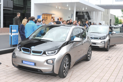 Der BMW i3 bringt missionsfreie Mobilität und BMW typische Fahrfreude. Foto: Auto-Reporter.NET