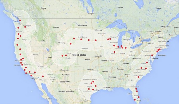 Die roten Punkte zeigen die Orte, wo bereits Supercharger installiert worden sind.  So soll man mit dem Elektroauto Tesla Model S kostenlos einmal quer durch die USA fahren können - das Netz wird stetig weiter ausgebaut. Bildquelle: Tesla Motors