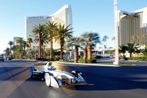 Hier ist das Elektroauto Spark-Renault SRT_01E auf dem Las Vegas Strip zu sehen. Bildquelle: Fia Formula E