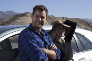 „The Death Valley Experiment“: Diane Kruger und Joshua Jackson mit dem Mercedes-Benz B-Klasse F-Cell im Death Valley, USA.  Foto:     Auto-Medienportal.Net/Daimler 