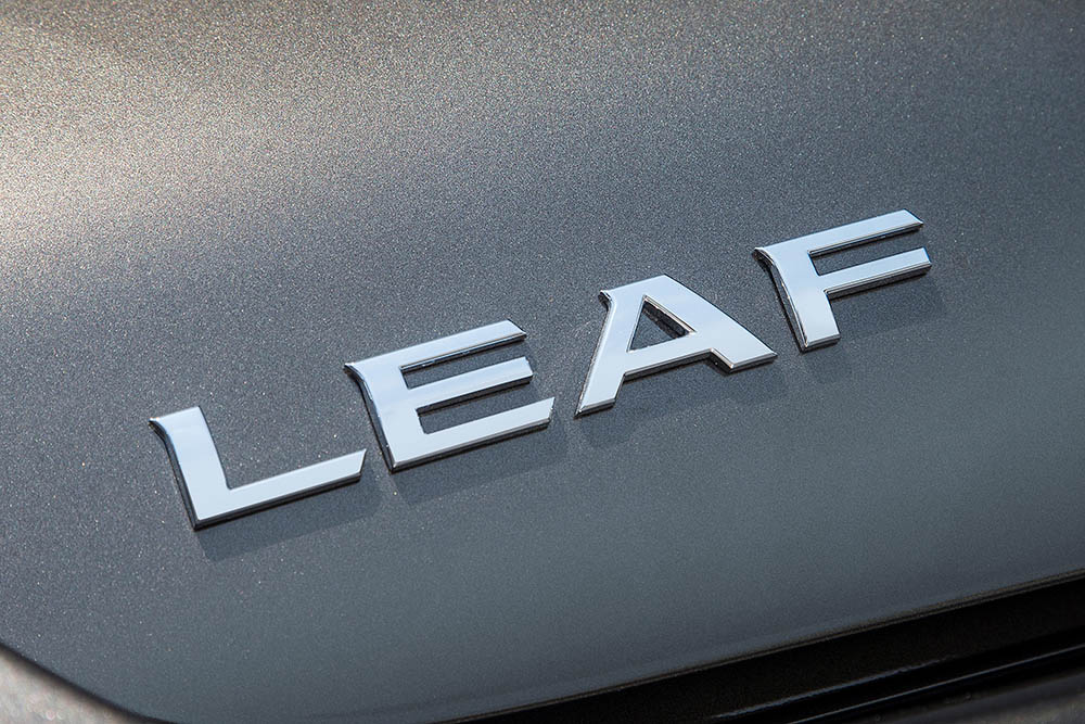 Elektroauto Nissan Leaf 2016 Leaf-Schriftzug. Bildquelle: Nissan