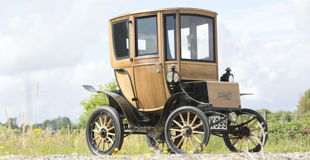 Das Elektroauto 1905 Woods Electric Style 214A Queen Victoria Brougham wurde Ende September 2015 für 84.787 Euro versteigert. Bildquelle: bonhams.com