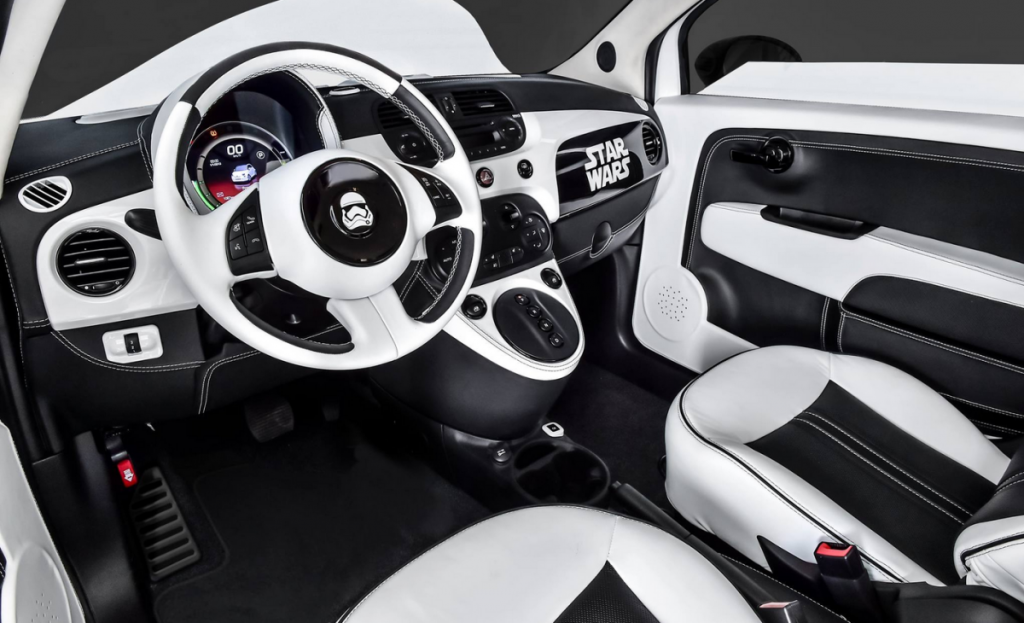 Auf der LA Auto Show gibt es das Elektroauto Fiat 500e in Star Wars Optik zu bestaunen. Bildquelle: Fiat