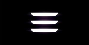 Dies ist das Logo des Elektroauto Tesla Model 3. Bildquelle: Tesla Motors