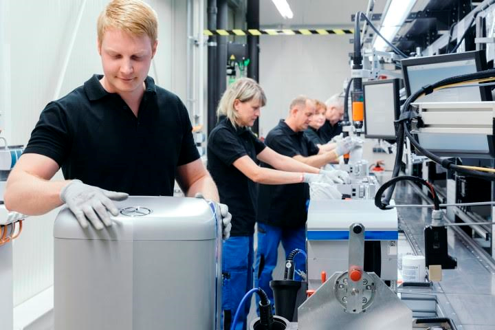 Daimler gründet neues Unternehmen für stationäre Stromspeicher. Bildquelle: Daimler AG