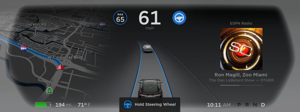 Mit dem Update 8.0 werden bei dem Elektroauto Tesla Model S zahlreiche Verbesserungen eingeführt, diese betrifft den Autopiloten, das Autosteer navigiert nun auch durch Autobahnknotenpunkte usw. Bildquelle: Tesla Motors