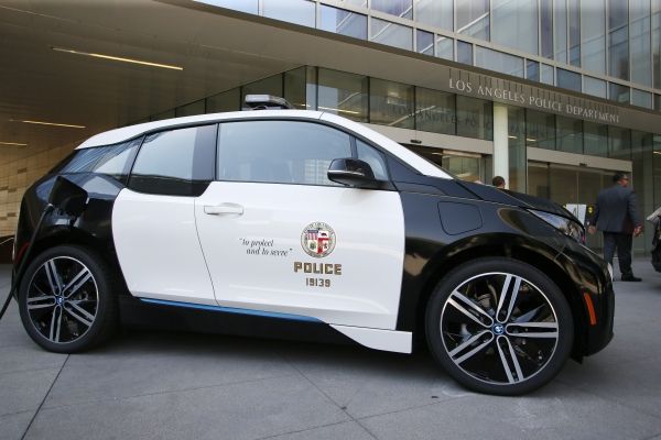 US-Polizei und Londoner Feuerwehr setzen das Elektroauto BMW i3 ein. Bildquelle: BMW Group