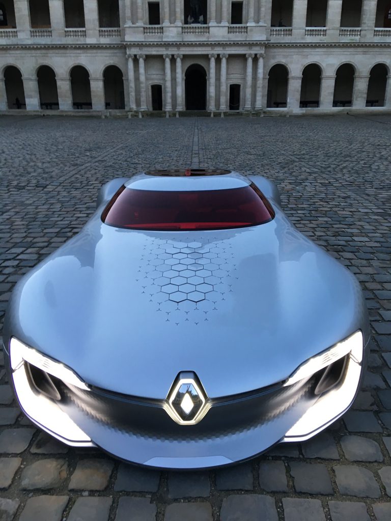Elektroauto Renault Trezor hat die Auszeichnung schönstes Concept Car 2016 erhalten. Bildquelle: Renault