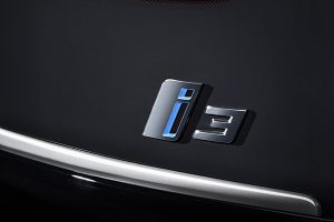 Logo des Elektroauto BMW i3 2018. Bildquelle: BMW