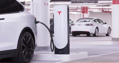 So sieht ein Urban Supercharger von Tesla für Elektroautos aus. Bildquelle: Tesla