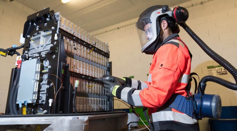 Batterierecycling bei Elektroautos von Renault.