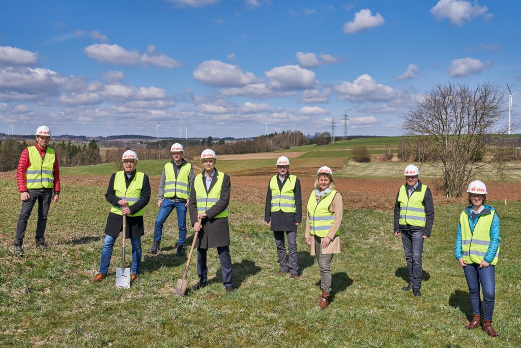 Spatenstich für den Solarpark. Bildquelle: E.On